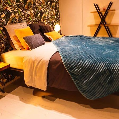 Amazon Corten مارشه ان فامن المظهر الخارجي الصورة
